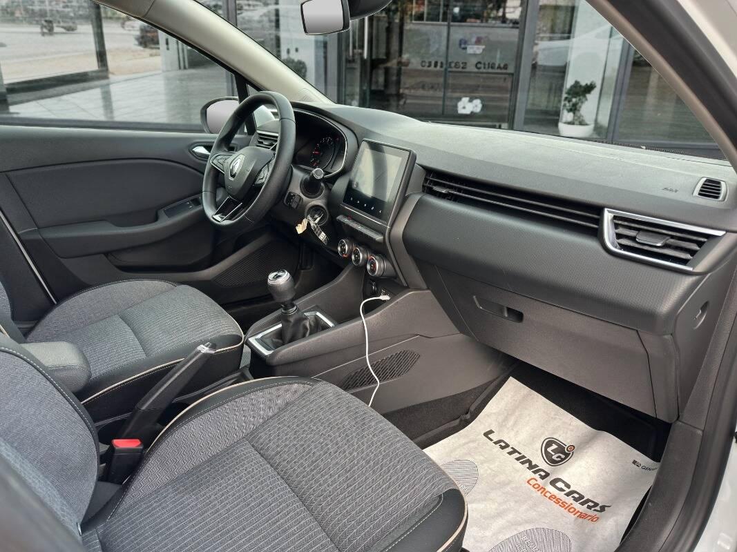Renault Clio 1.0 Business 75cv con CarPlay