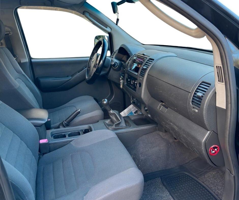 Nissan Navara 2.5 dCi 4 porte Double Cab XE