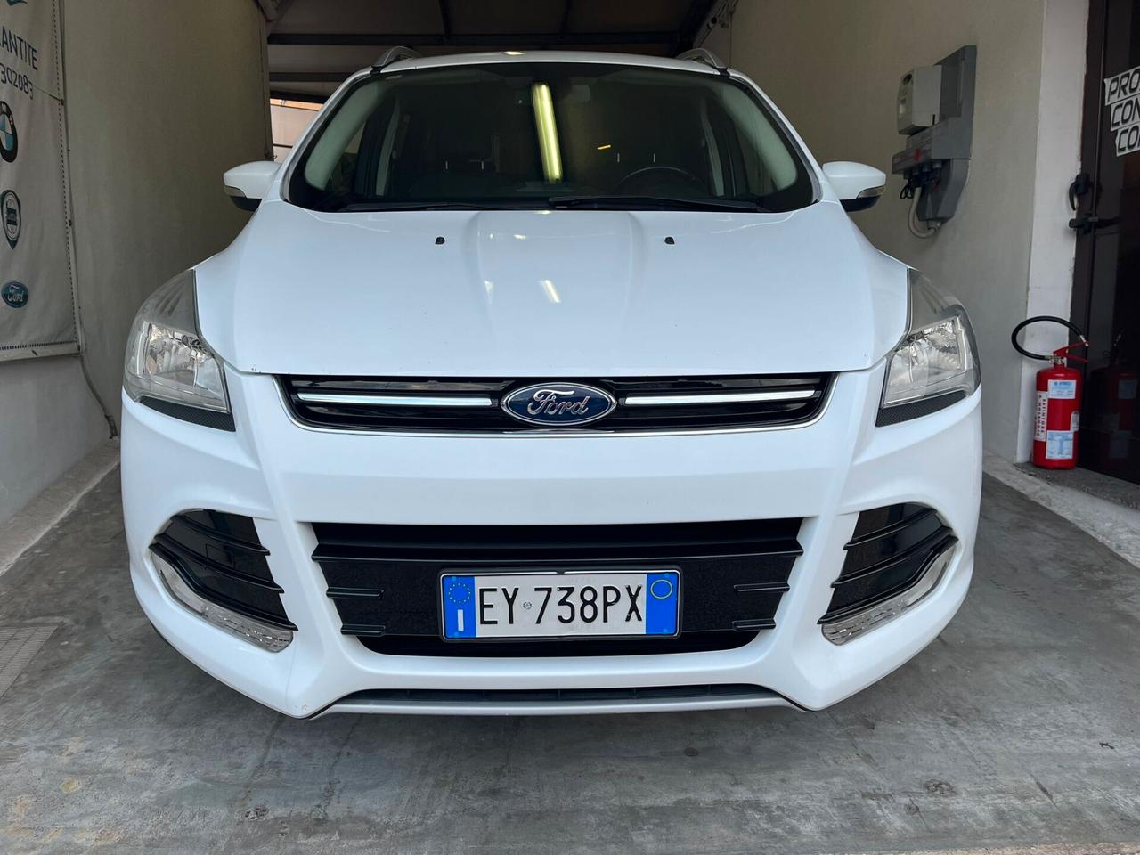 FORD KUGA 2.0 TDCI 150 CV 4WD Powershift TITANIUM