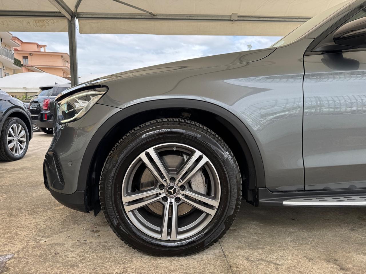 MERCEDES-BENZ GLC 300 d 4MATIC SPORT - MY20