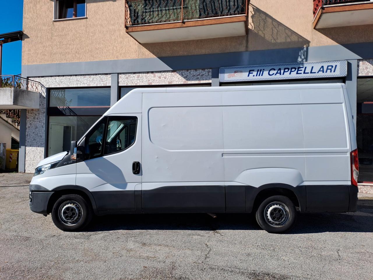 Iveco Daily 33S150 2.3 HPT PC-TN Furgone