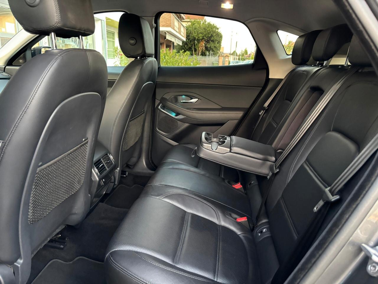 Jaguar E-Pace 2.0d R-Dynamic HSE AWD