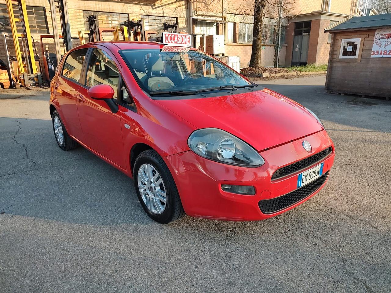 Fiat Punto 1.2 8V 5 porte Easy, EURO 5B, LEGGERMENTE GRANDINATA, OK NEOPATENTATI, GARANZIA L.12 MESI