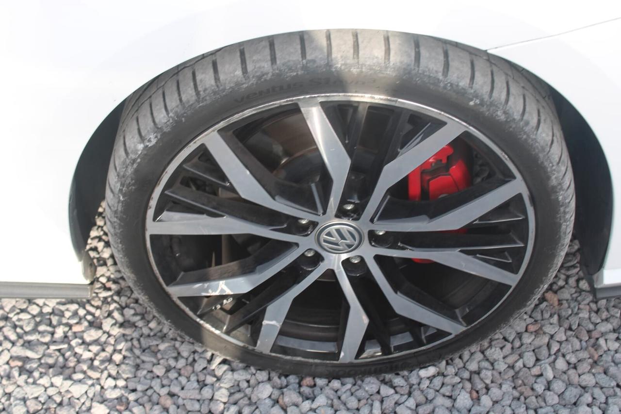 Volkswagen Golf GTI Tua A SOLI 299€ al mese Anticipo Zero
