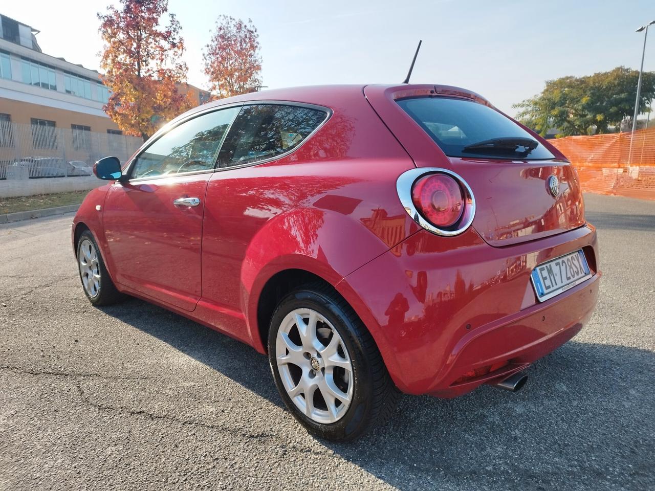 Alfa MiTo 1.3 mjet 95 CV Distinctive km 107000