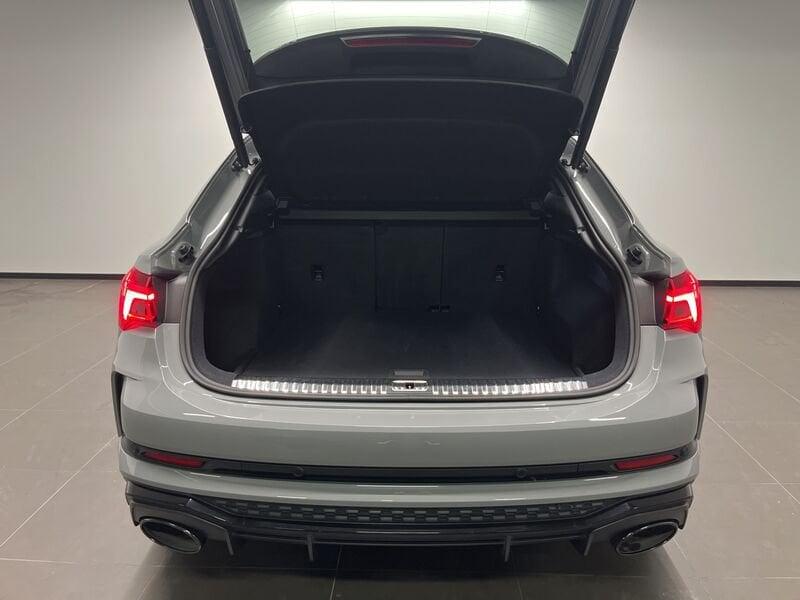 Audi Q3 Audi RS Q3 Sportback 294(400) kW(PS) S tronic