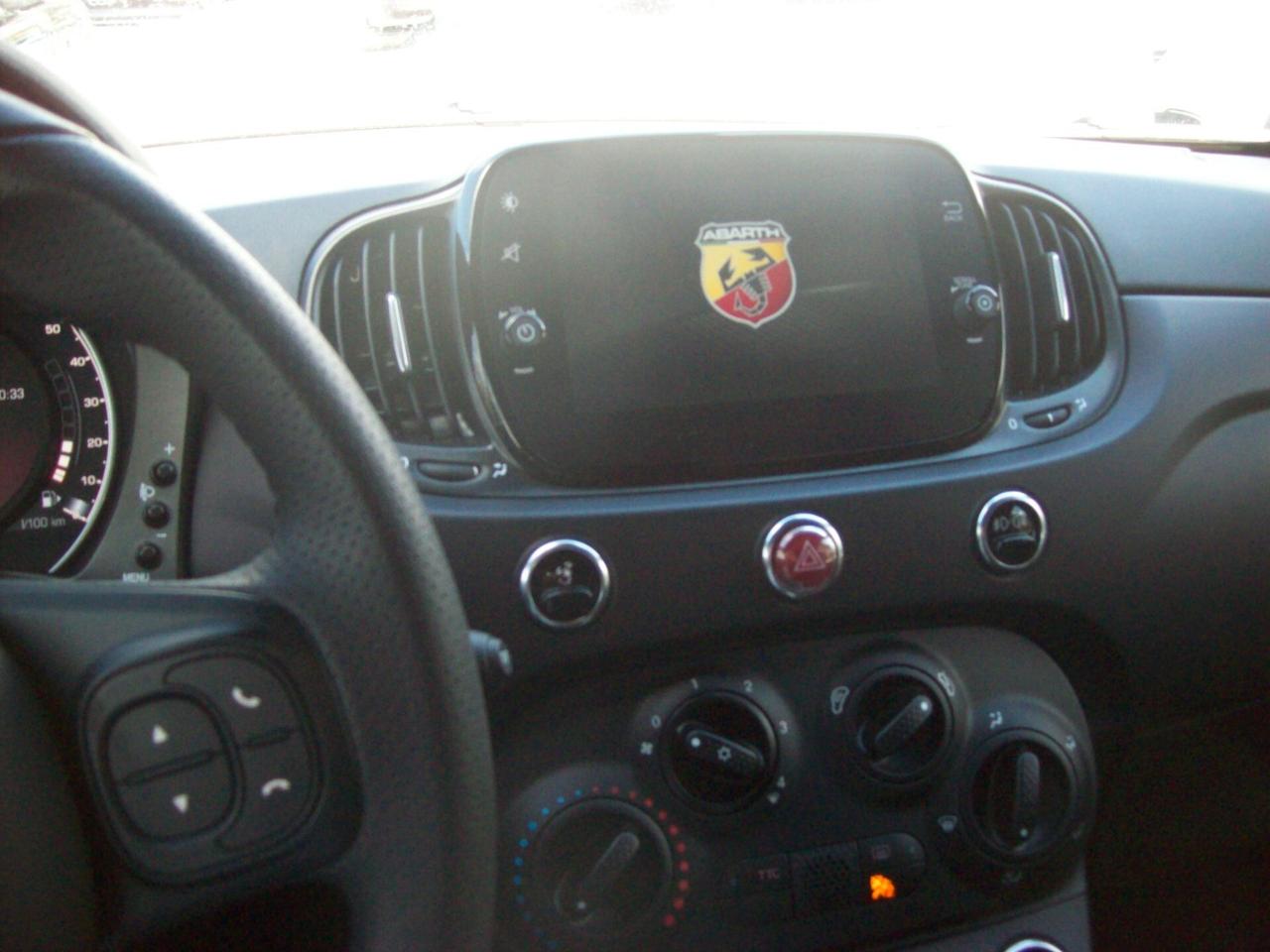 Abarth 595 1.4 Turbo T-Jet 165 CV