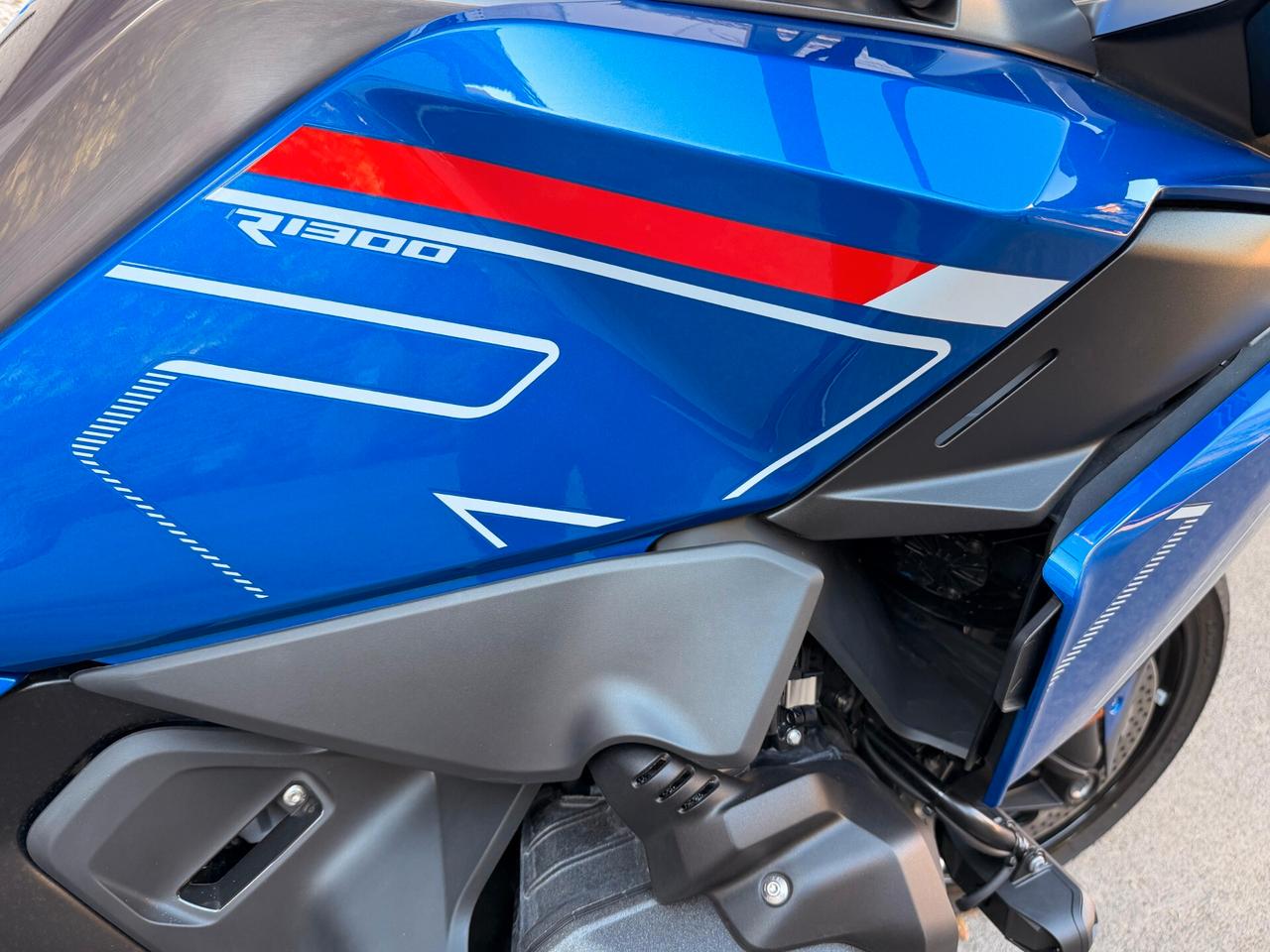 Bmw R 1300 RT Tour Full-Optional - Tua da 478,00 €