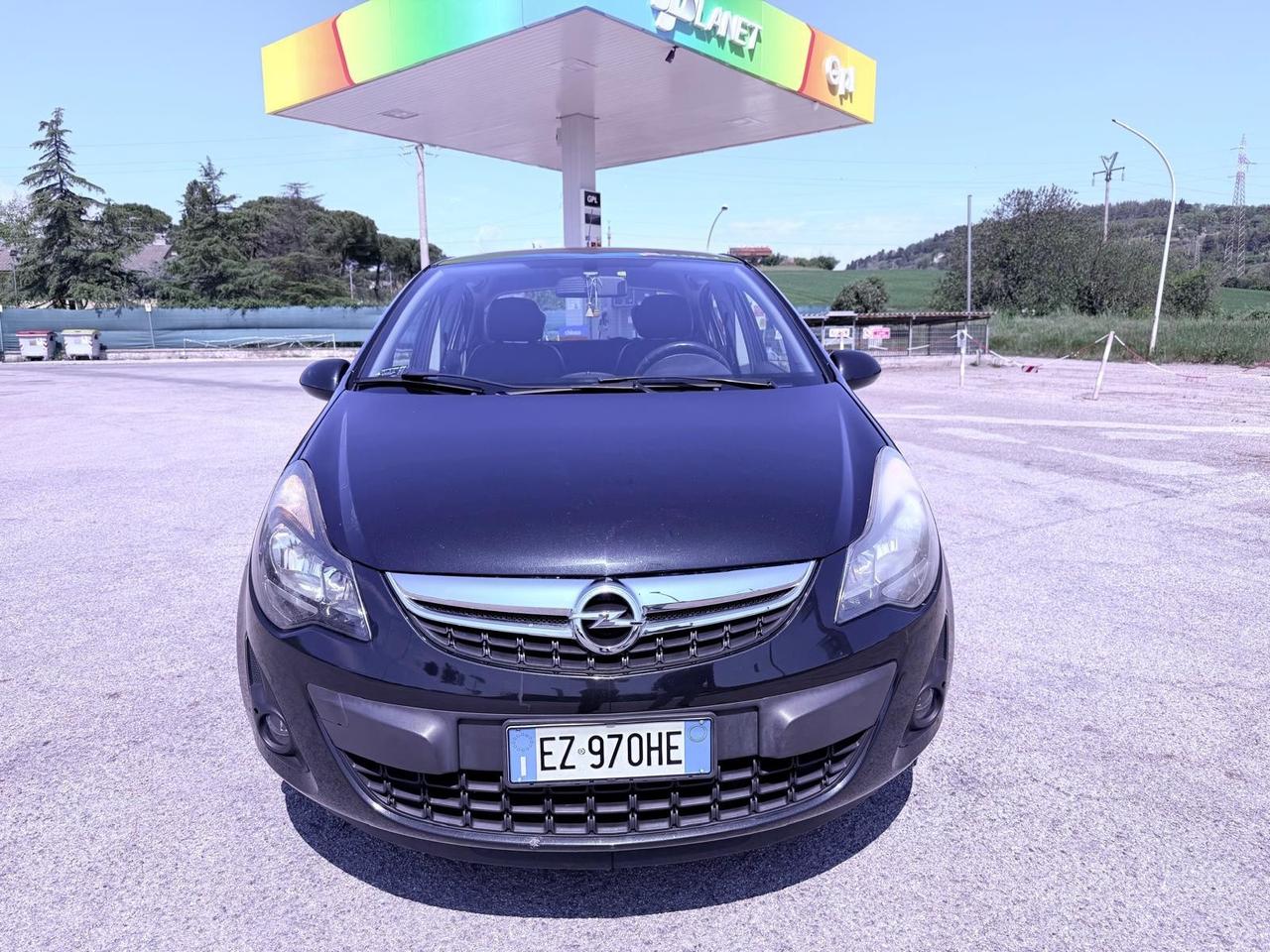 Opel Corsa 1.2 85CV 5 porte GPL-TECH Edition