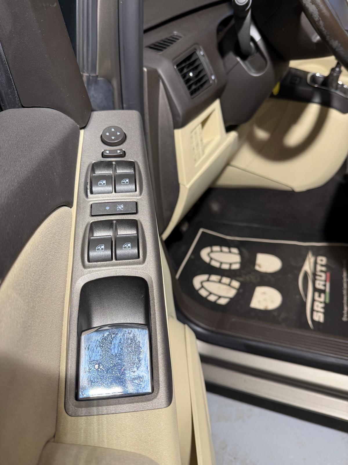 Lancia MUSA 1.4 16V Platino Plus