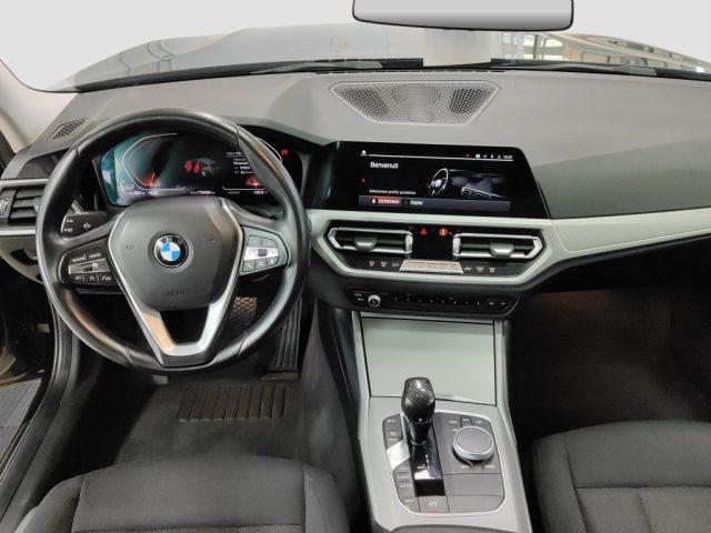 BMW 320 Serie 3 (G20/G21) d Touring Business Advantage a