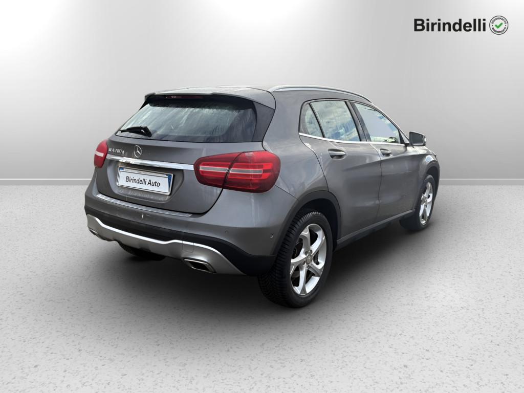 Mercedes-Benz GLA (X156) - GLA 200 d Automatic Sport