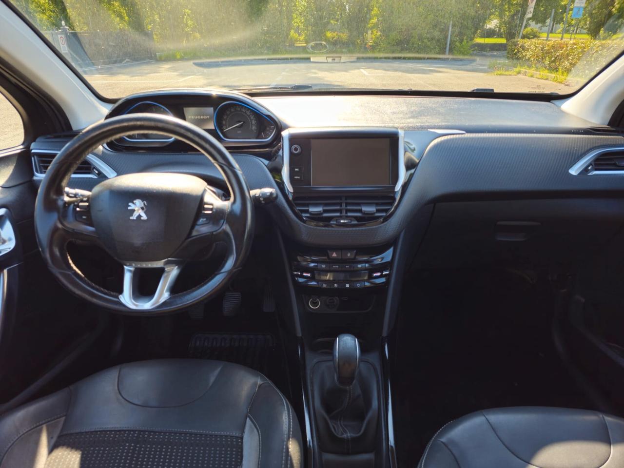 PEUGEOT 2008 1.2 BENZINA - KM CERTIFICATI