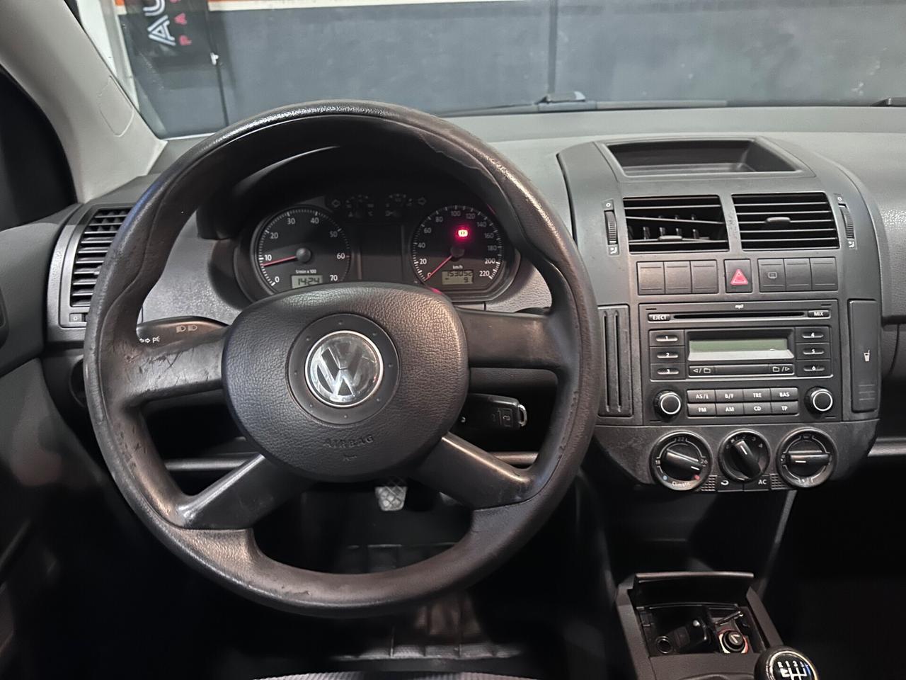 Volkswagen Polo 1.4/80CV 16V 5p. Comfortline