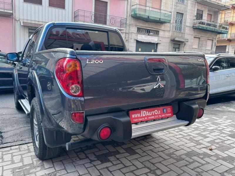 Mitsubishi L200 2.5 DI-D/136CV Double Cab Invite