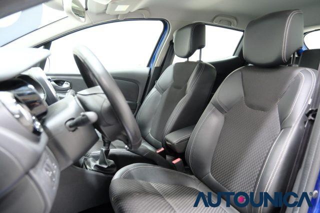 RENAULT Clio TCe 12V 75 CV 5 PORTE MOSCHINO ZEN FULL LED