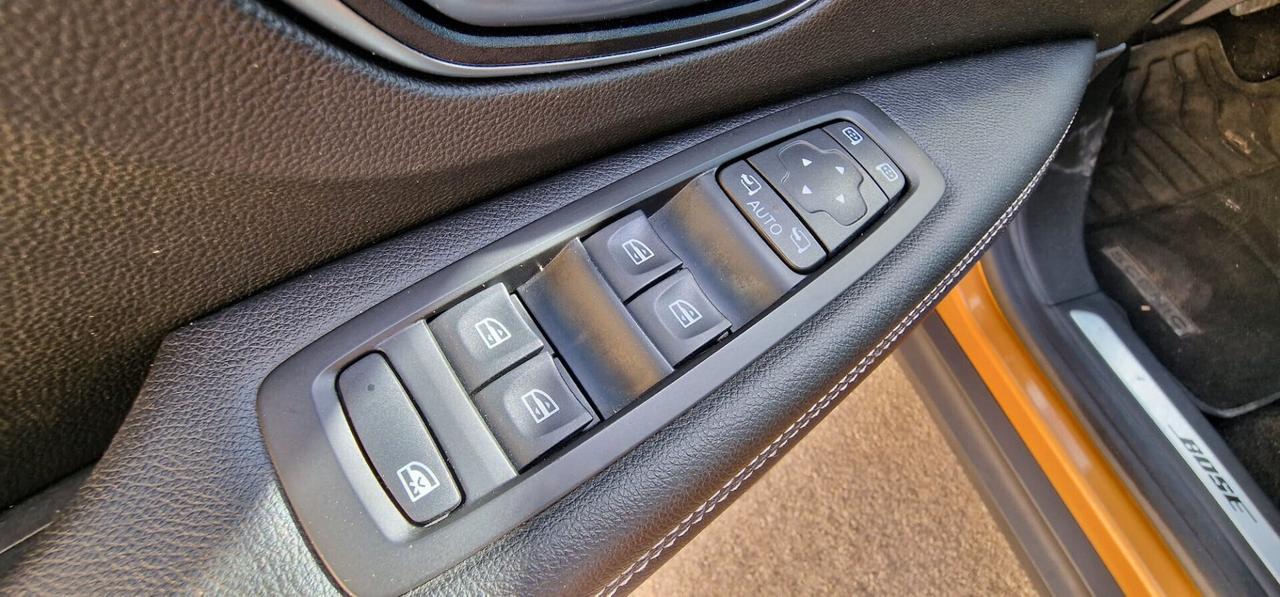 Renault Scénic XMod dCi 110 CV Start&Stop Energy Bose AUTOMATICA