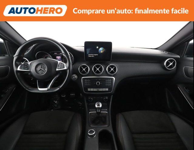 MERCEDES-BENZ A 180 d Premium