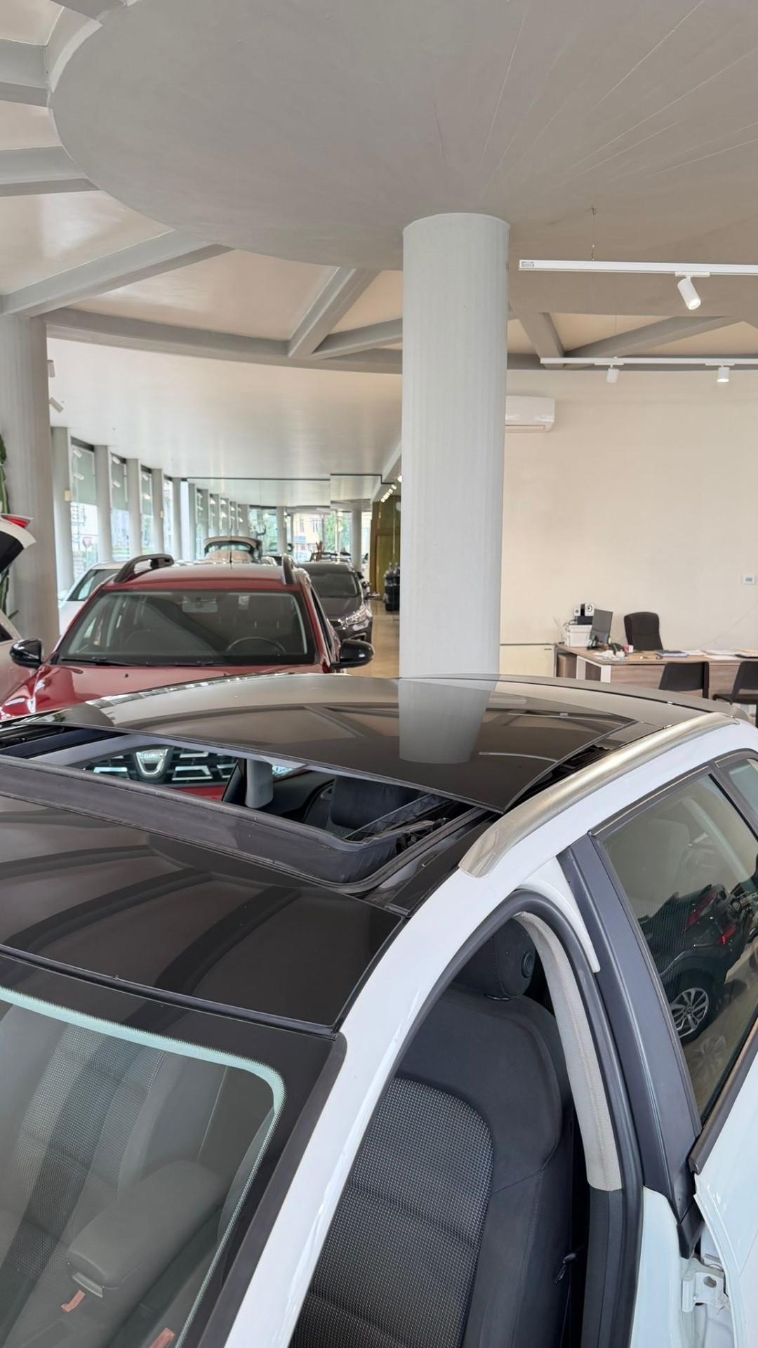 Audi A3 SPB 1.6 TDI 105 CV CR Ambition