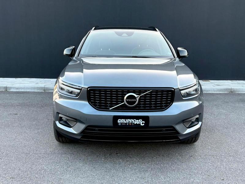 Volvo XC40 2.0 d3 150 CV R-design 4X4
