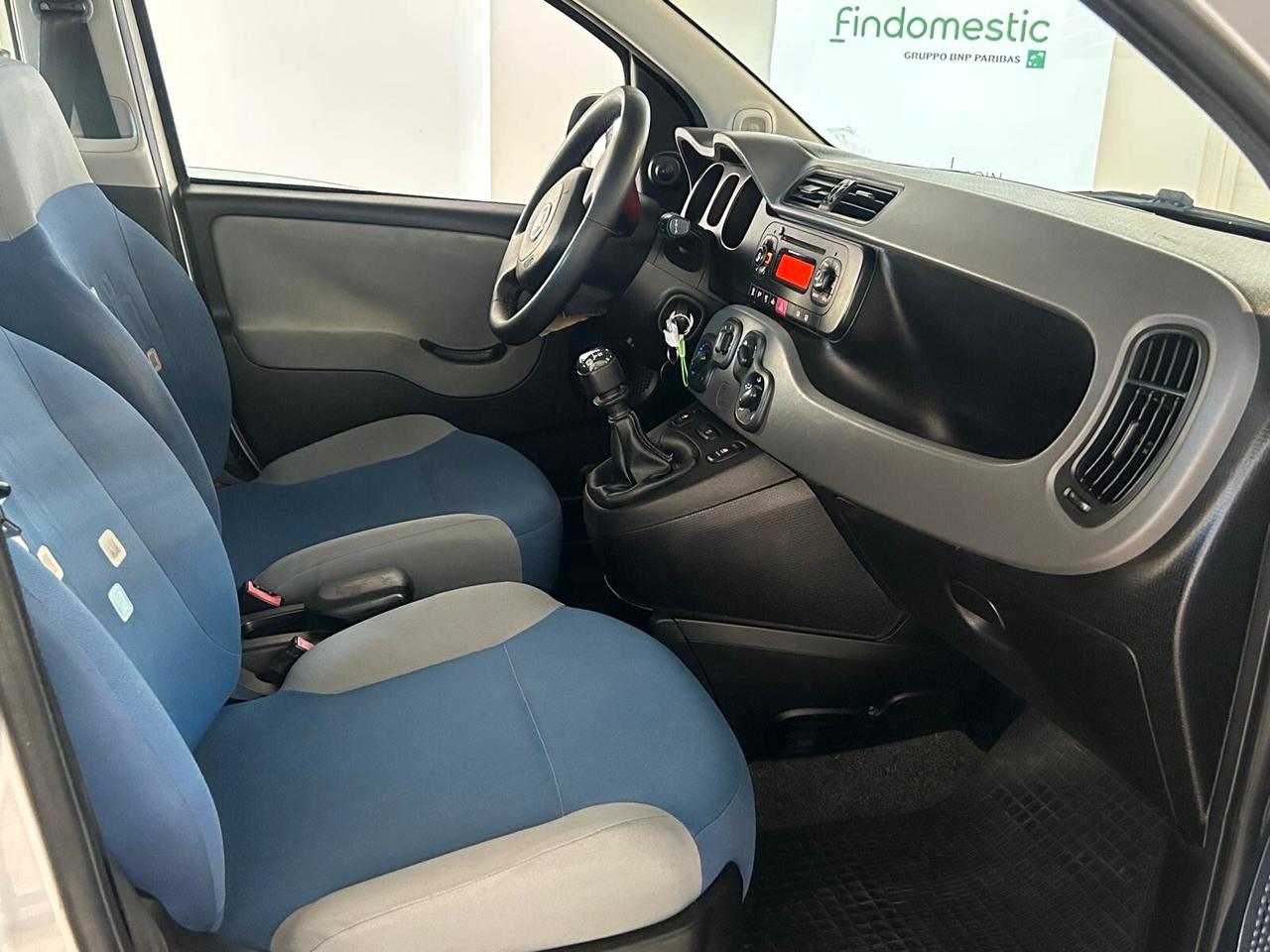 Fiat Panda 1.2 BENZ 2016 CLIMA 5 POSTI