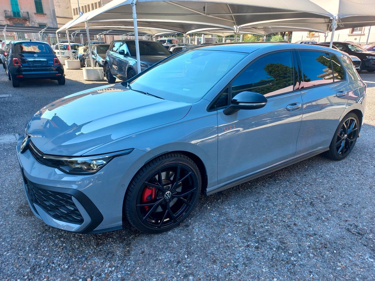 Volkswagen Golf GTI 2.0 TSI DSG