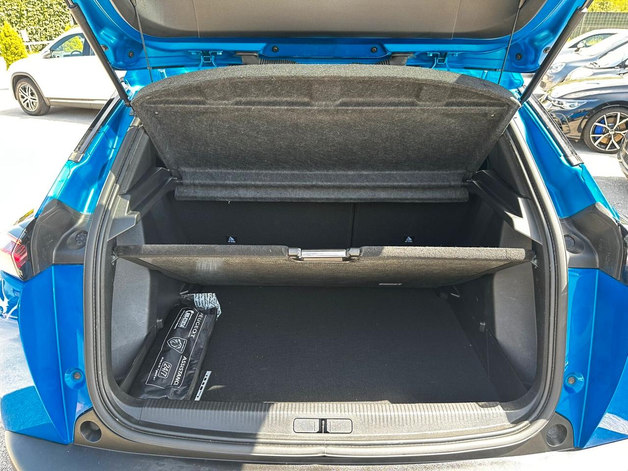 Peugeot 2008 100 S&S Allure/PROMO FINANZIAMETO/PRONTA CONSEGNA/UFFICIALE/GARANZIA CASA MADRE/