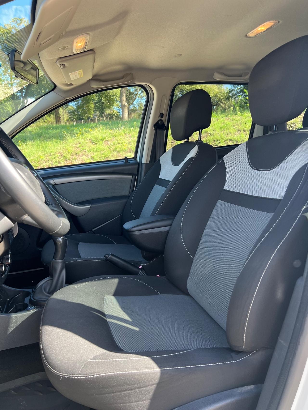 Dacia Duster 1.6 GPL Lauréate PERMUTE RATE GARANZIA