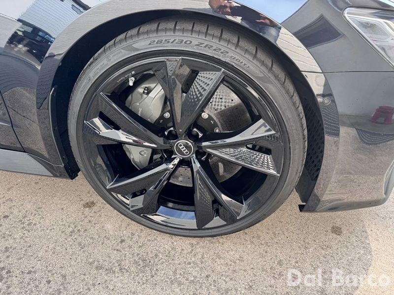 Audi A7 RS7 SPB quattro tiptronic -