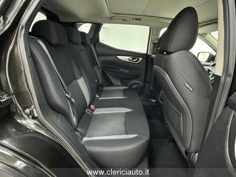 Nissan Qashqai 1.5 dCi N-Connecta