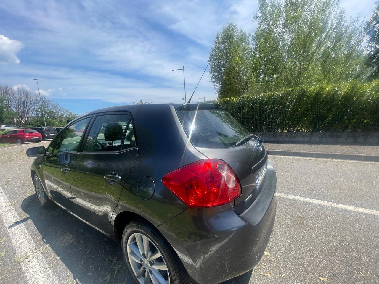 Toyota Auris 2.0 D-4D 5 porte Sol