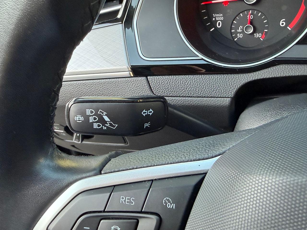 Volkswagen Passat 2.0 TDI Business #50324