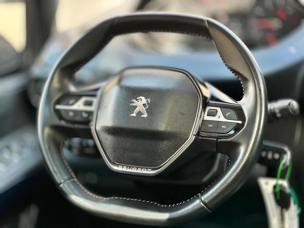 Peugeot Rifter BlueHDi 130 S&S Allure Long