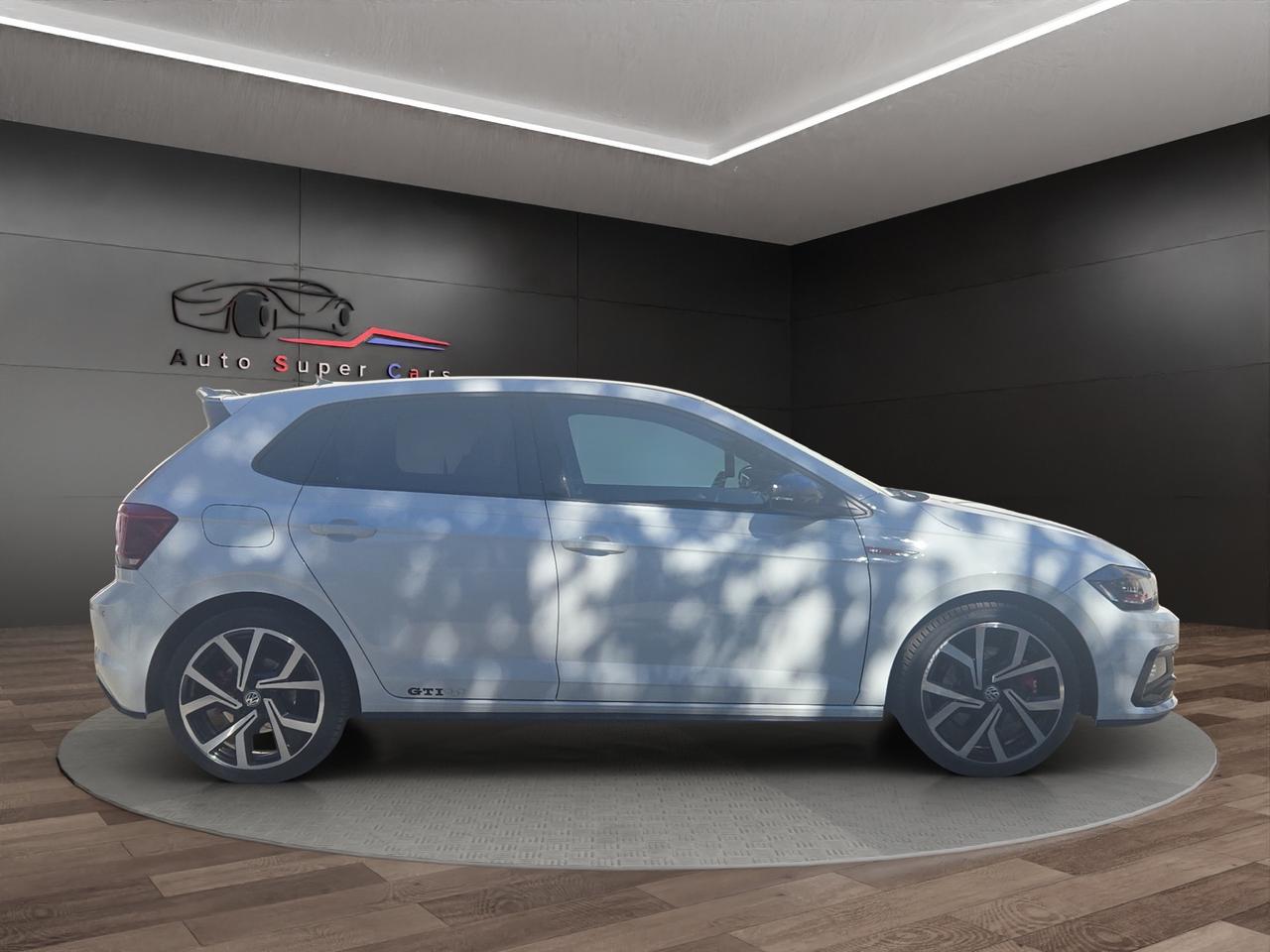 Volkswagen Polo 5p 2.0 tsi GTI 200cv dsg