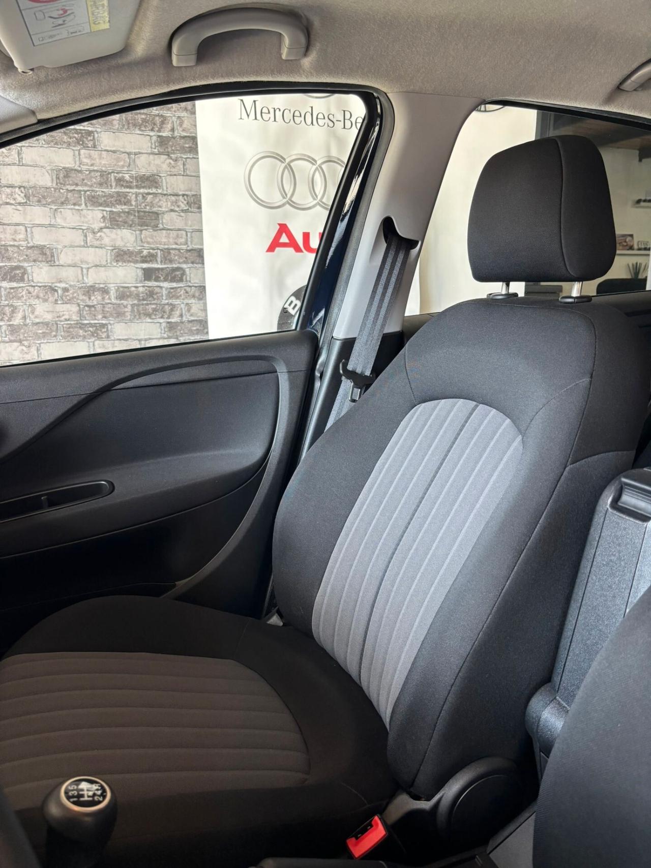 Fiat Punto 1.3 MJT II S&S 95 CV 5 porte Street