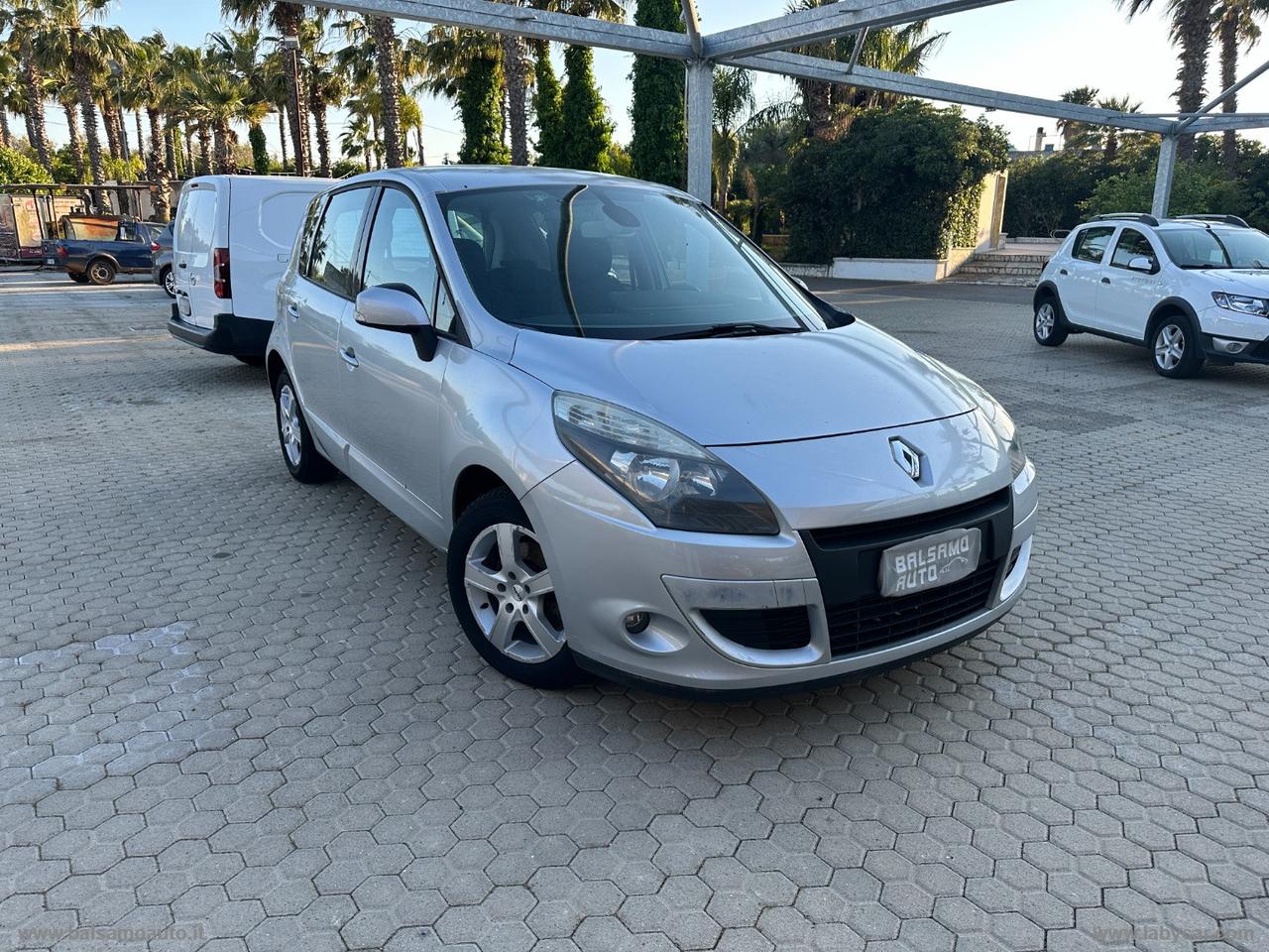 RENAULT Scénic 1.5 dCi 110 CV Confort
