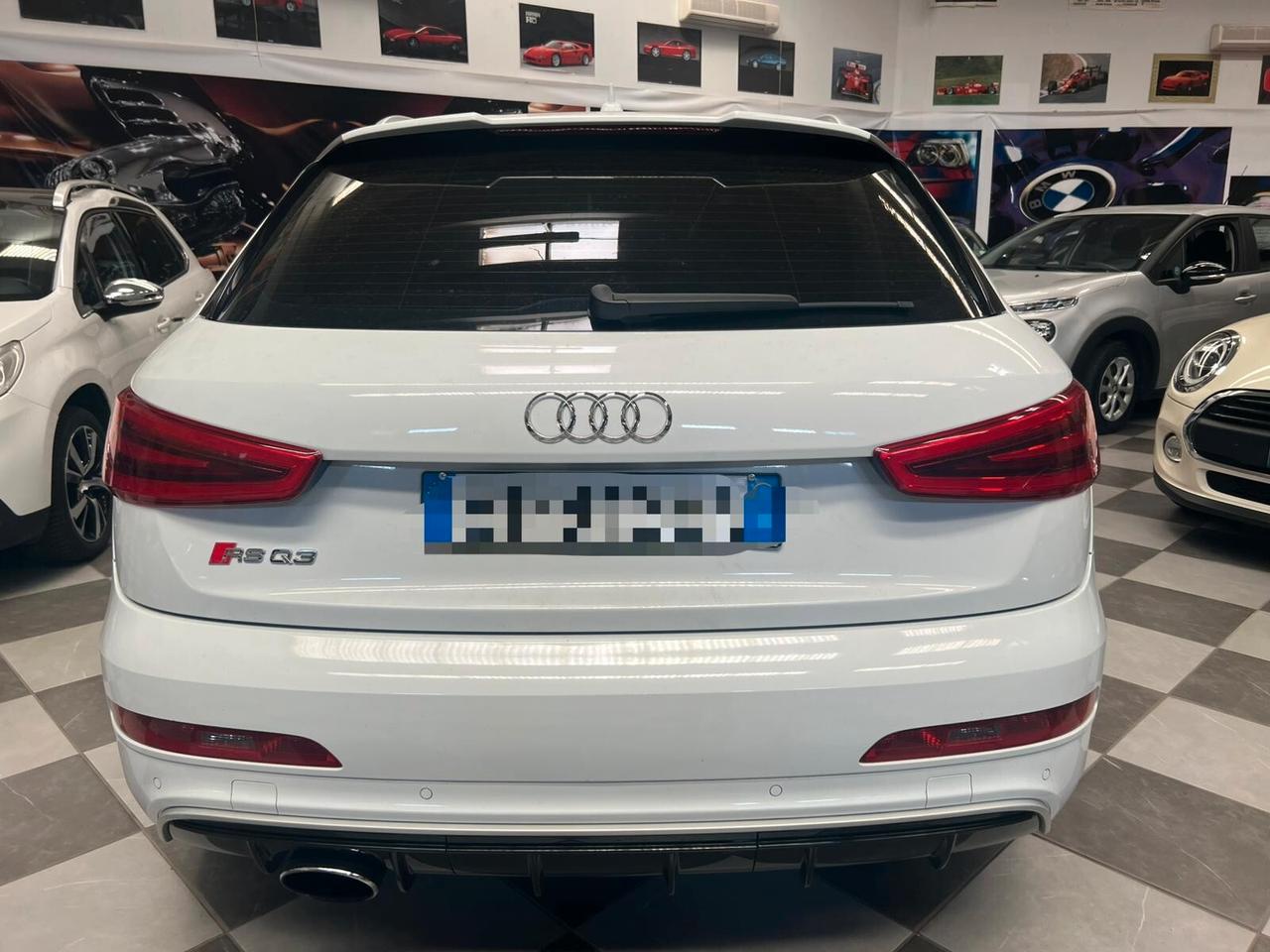 Audi RSQ3 RS 2.5 TFSI quattro S tronic Carbon