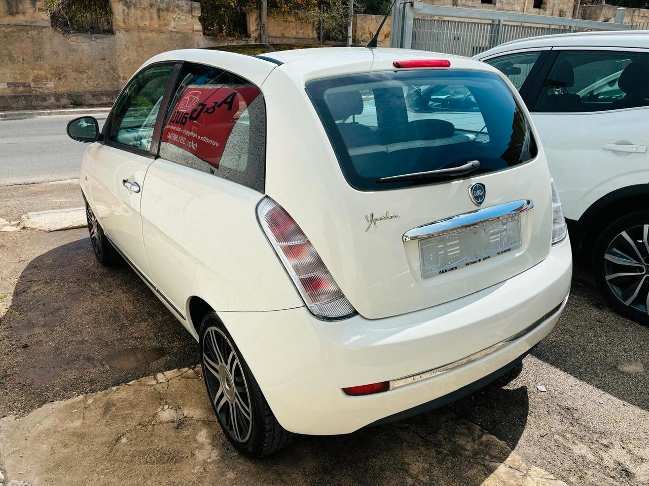 Lancia Ypsilon 1.2 69 CV Elle