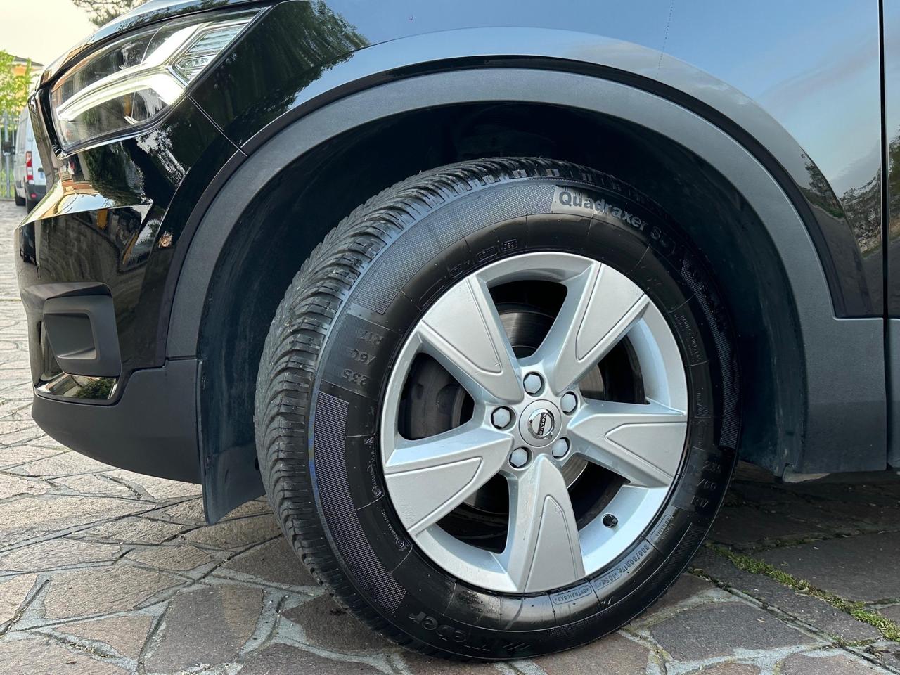 Volvo XC40 D3 Geartronic Business Plus
