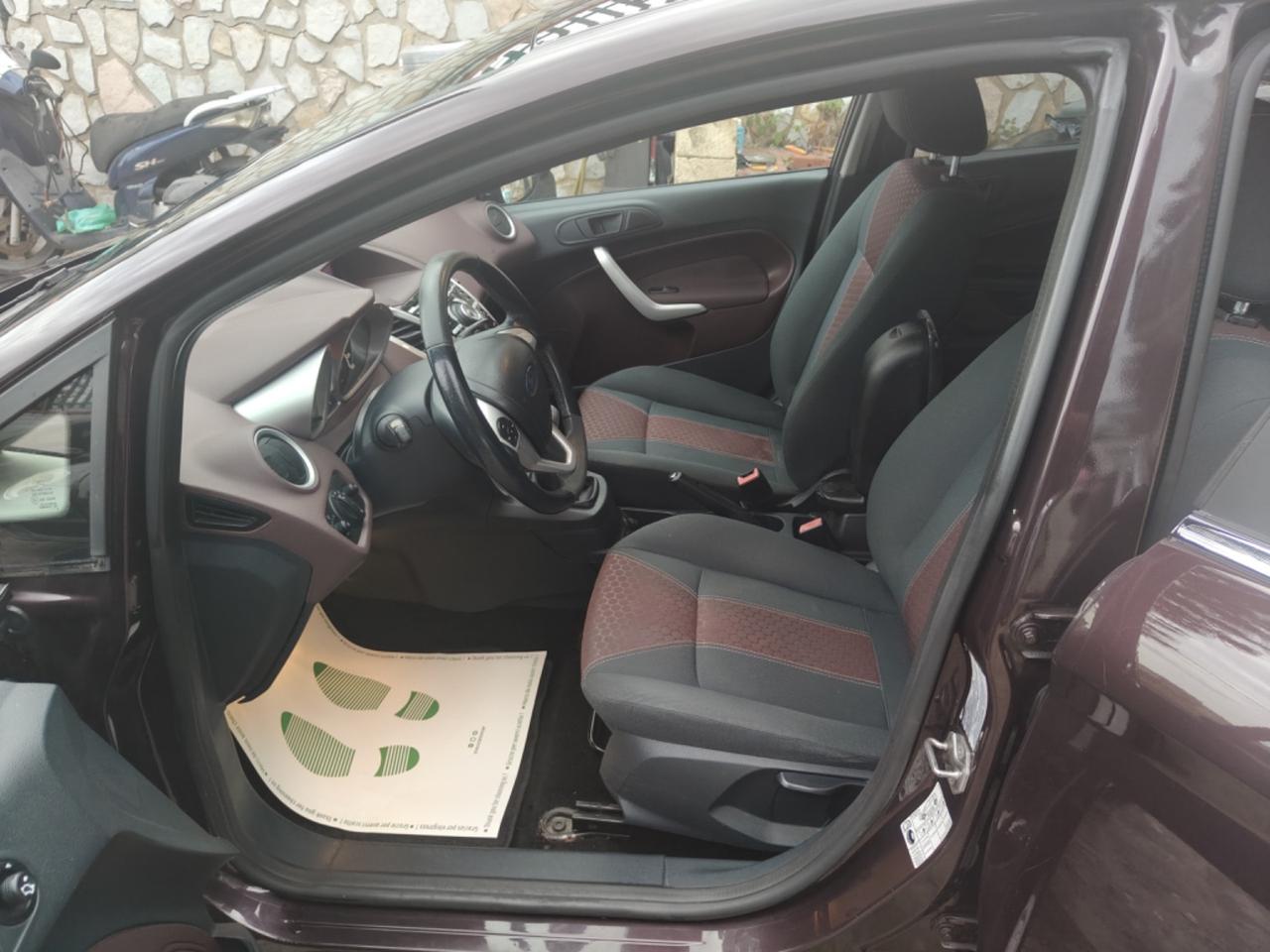 Ford Fiesta 1.6 TDCi 95 CV 5p. Titanium