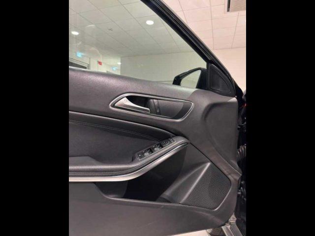 MERCEDES-BENZ G LA (X156) - LA 180 d Automatic Premium