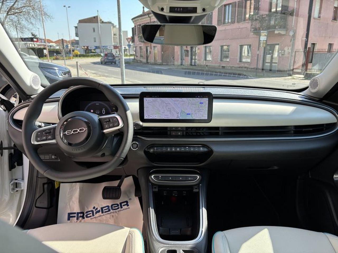 Fiat 600 Hybrid 110 CV DCT MHEV La Prima LED-CAM-18"