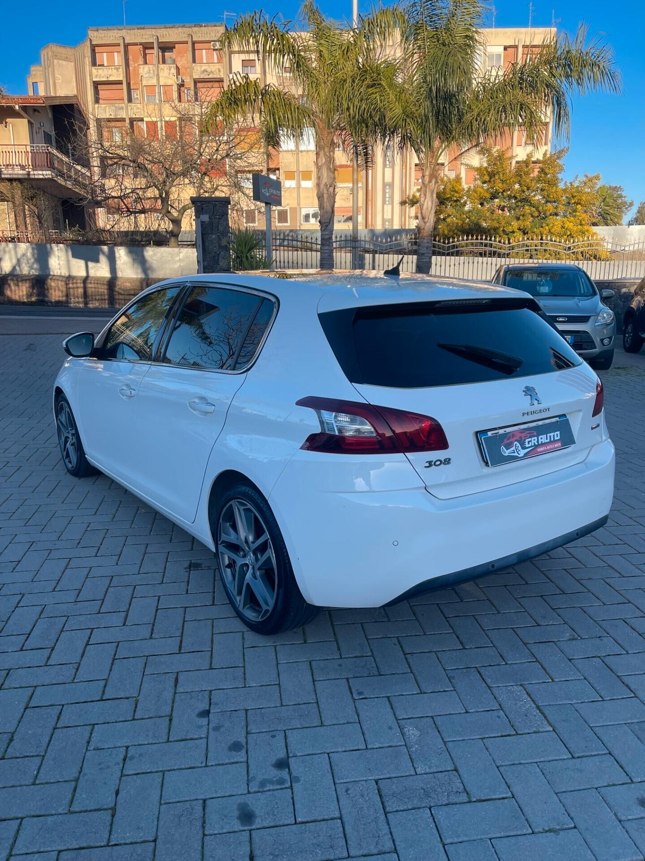 Peugeot 308 BlueHDi 120 S&S Allure Automatica
