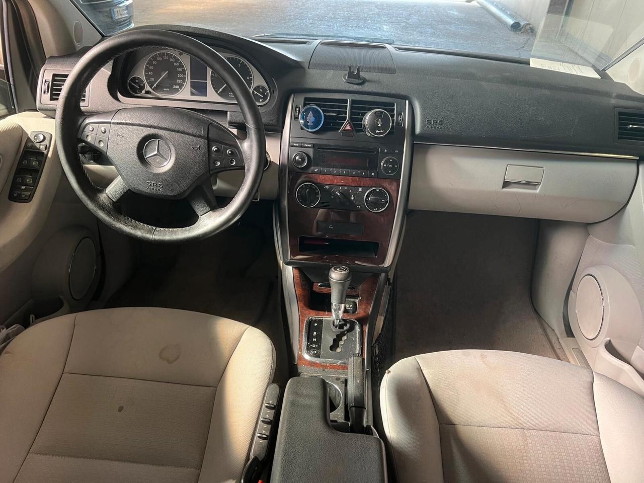 Mercedes-benz B 200 -DIESEL-2007