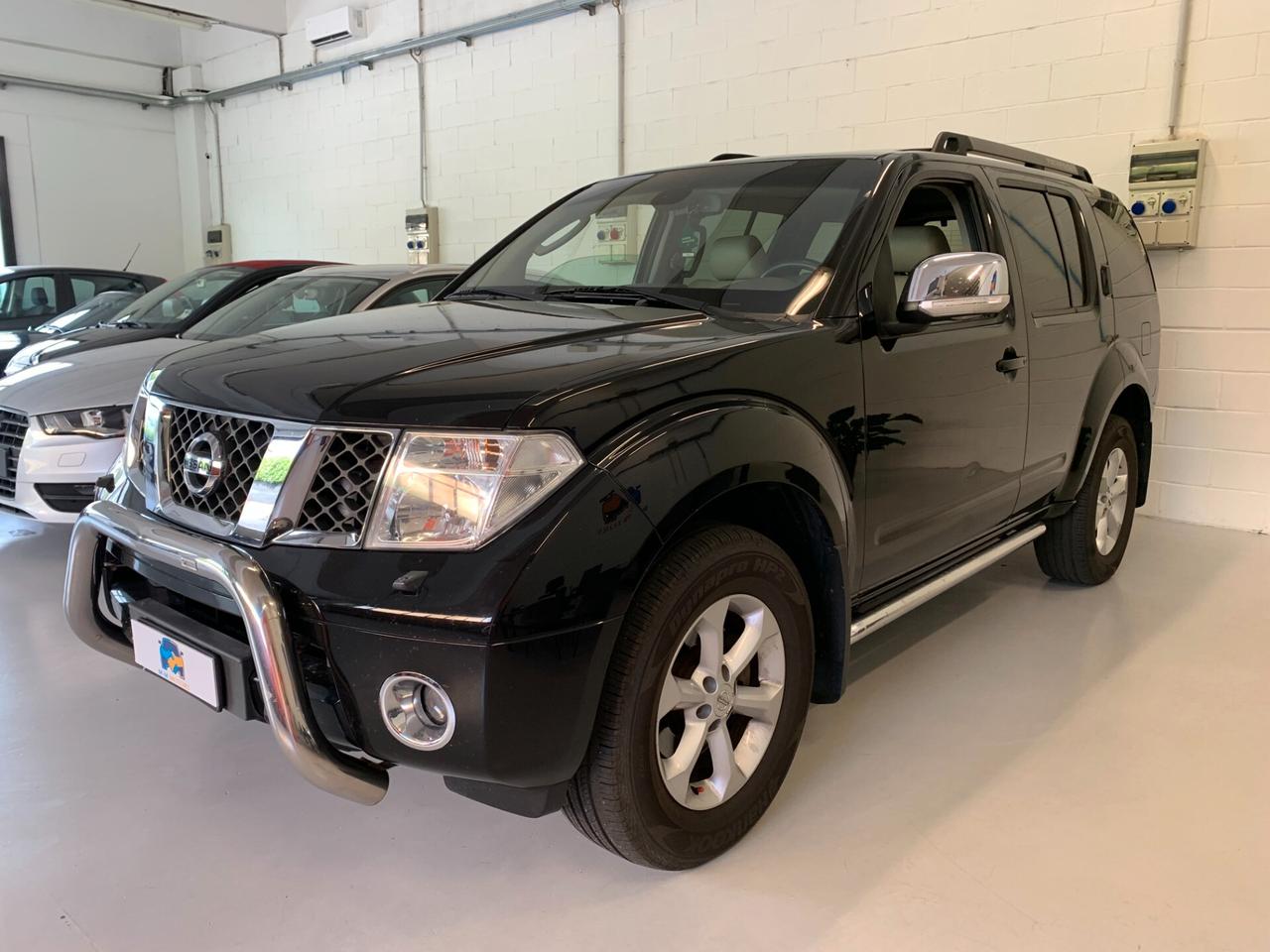 Nissan Pathfinder 2.5 dCi LE Platinum