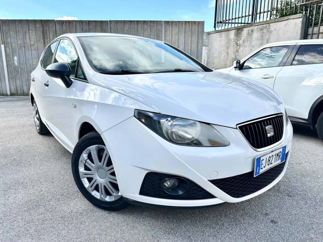 Seat Ibiza 1.2 benzina 70 CV 5p. 2011!