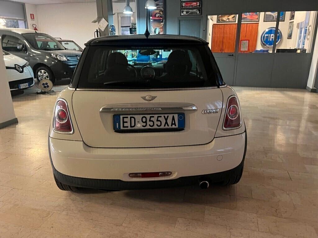 Mini 1.6 16V Cooper