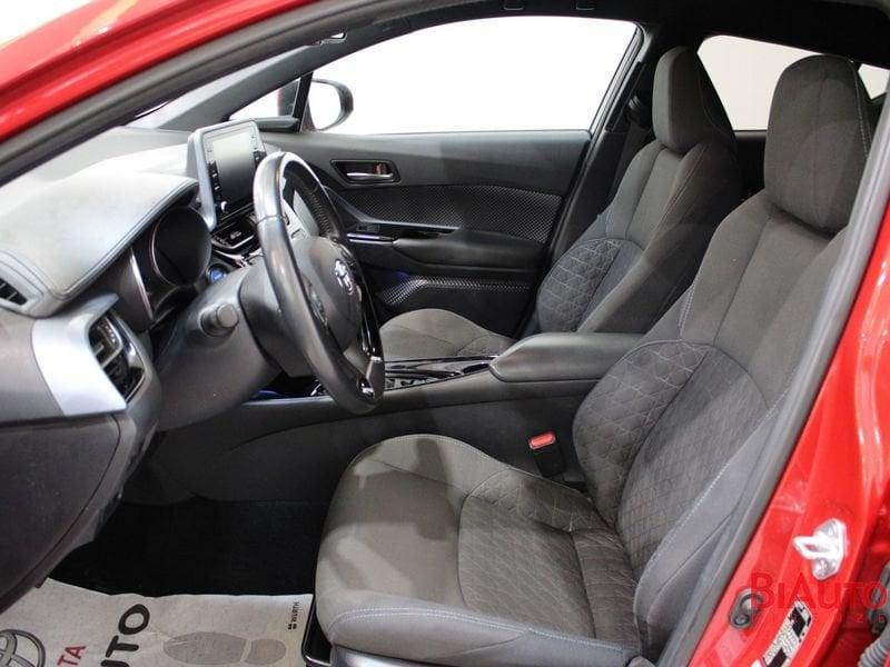 Toyota C-HR 1.8 Hybrid E-CVT Trend