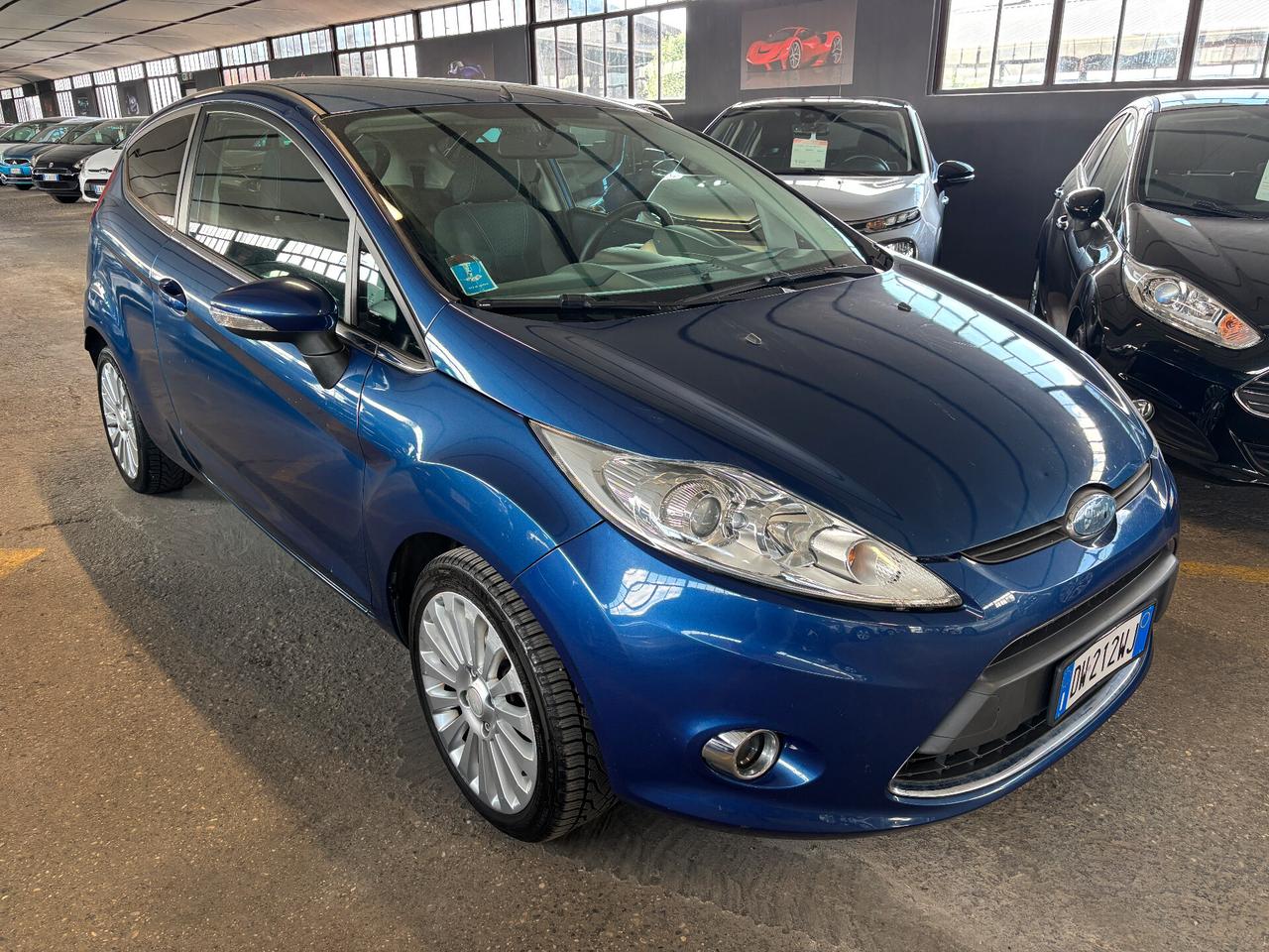 Ford Fiesta 1.2 60KW 82CV 3 porte Titanium NEOPATENTATO