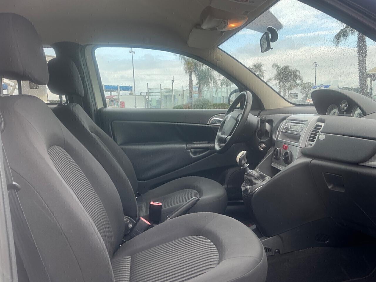 LANCIA YPSILON 1.2 BENZINA -2010